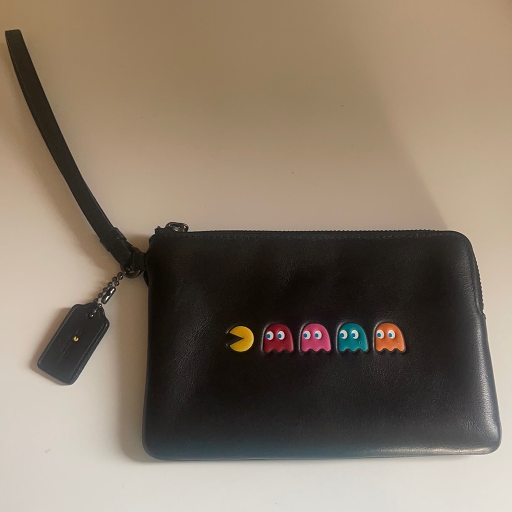 Coach wristlet small corner zip PAC man edition